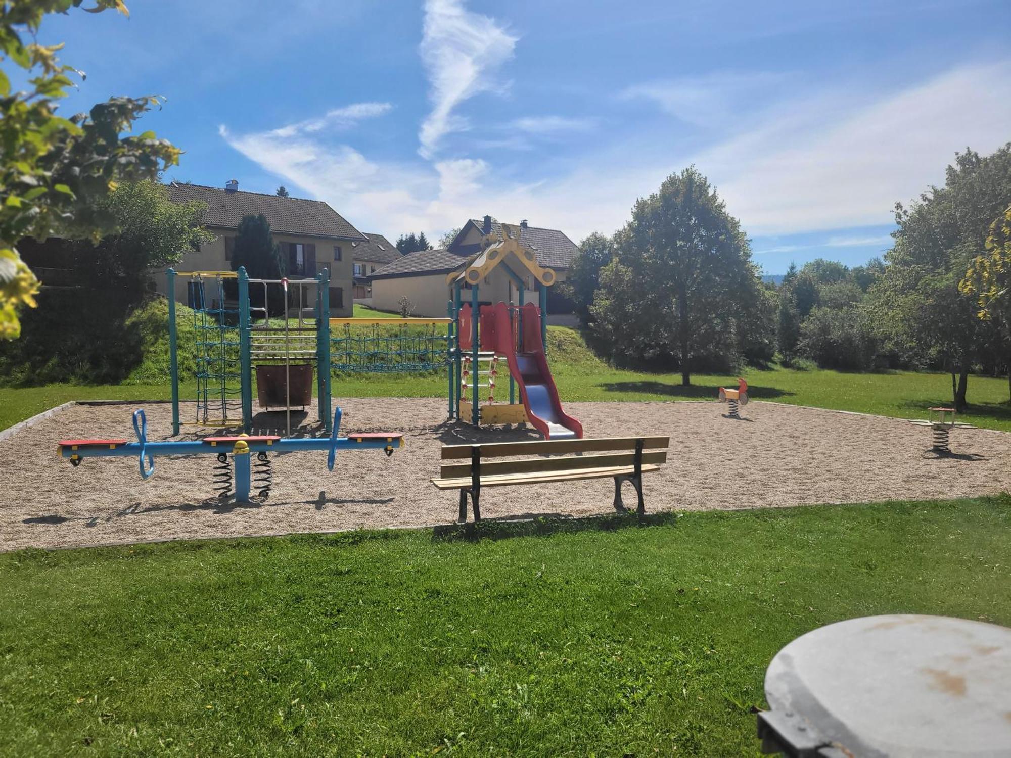 Appartement Le Flocon, Joli Petit Cocon 4 Pers En Rez De Jardin Draps Inclus 레루스 외부 사진